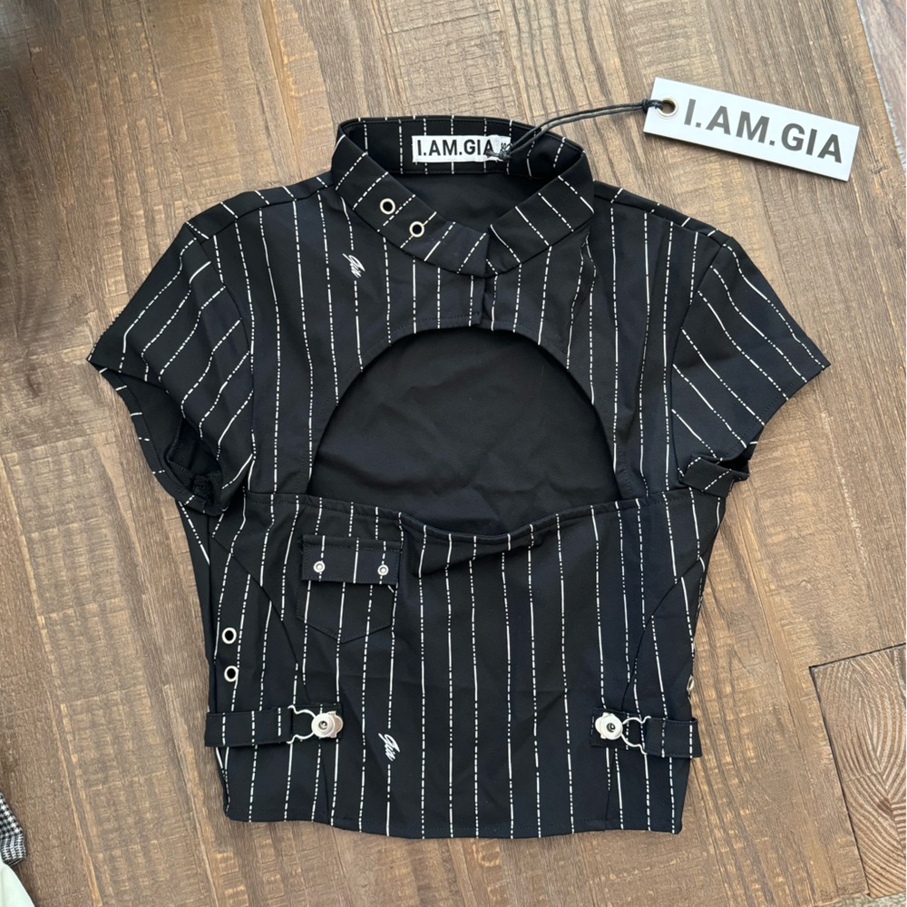 NWT I.am.gia Fran Top